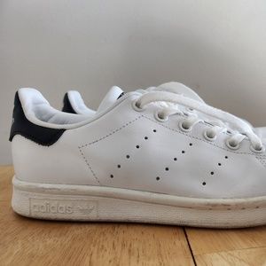 Adidas Stan Smith White Sneakers LIKE NEW
